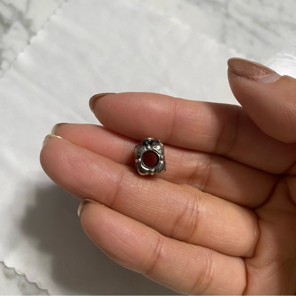 Pandora Charm for Bracelet "Gift Bag" - Picture 4 of 7